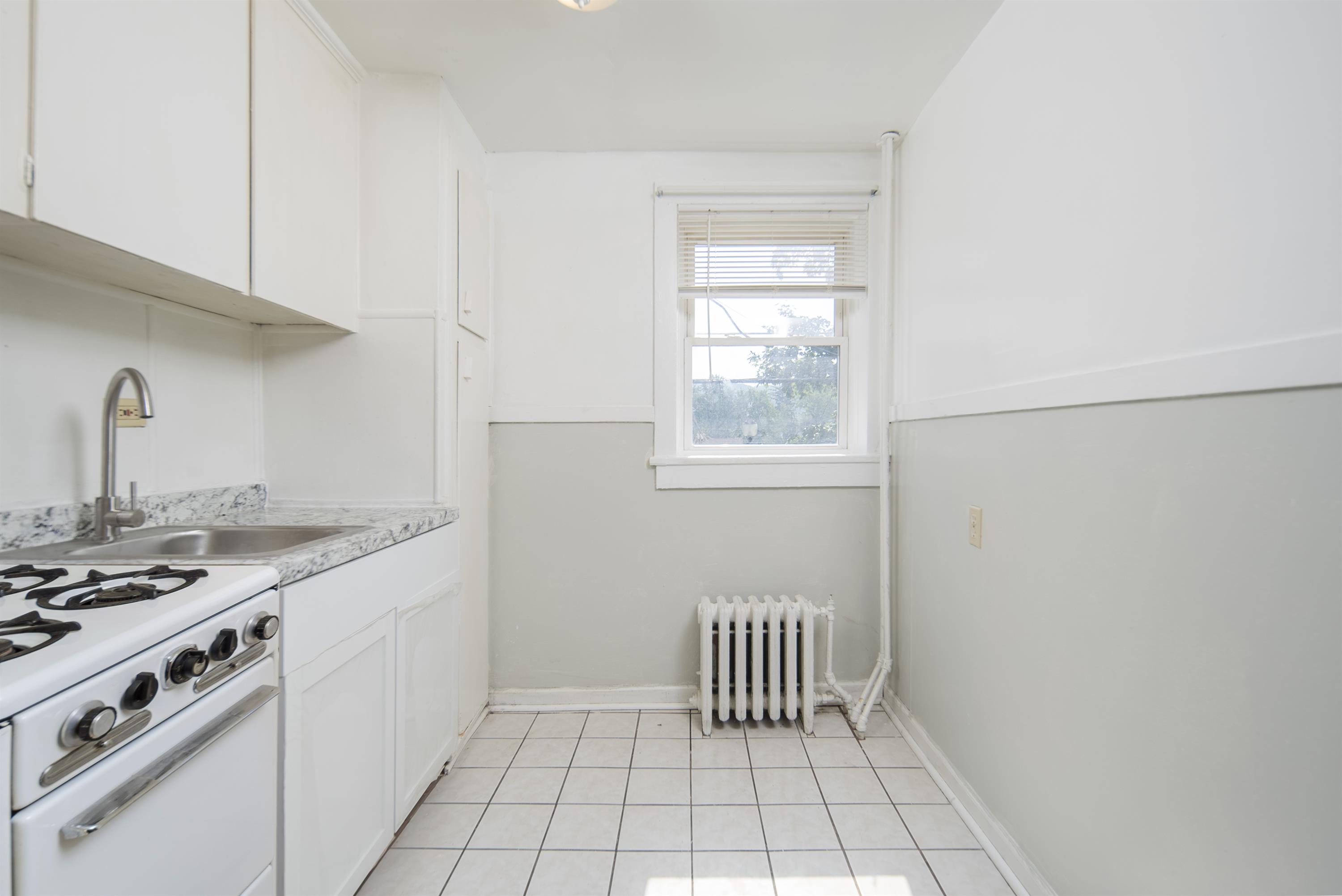 3 115th Street - 3