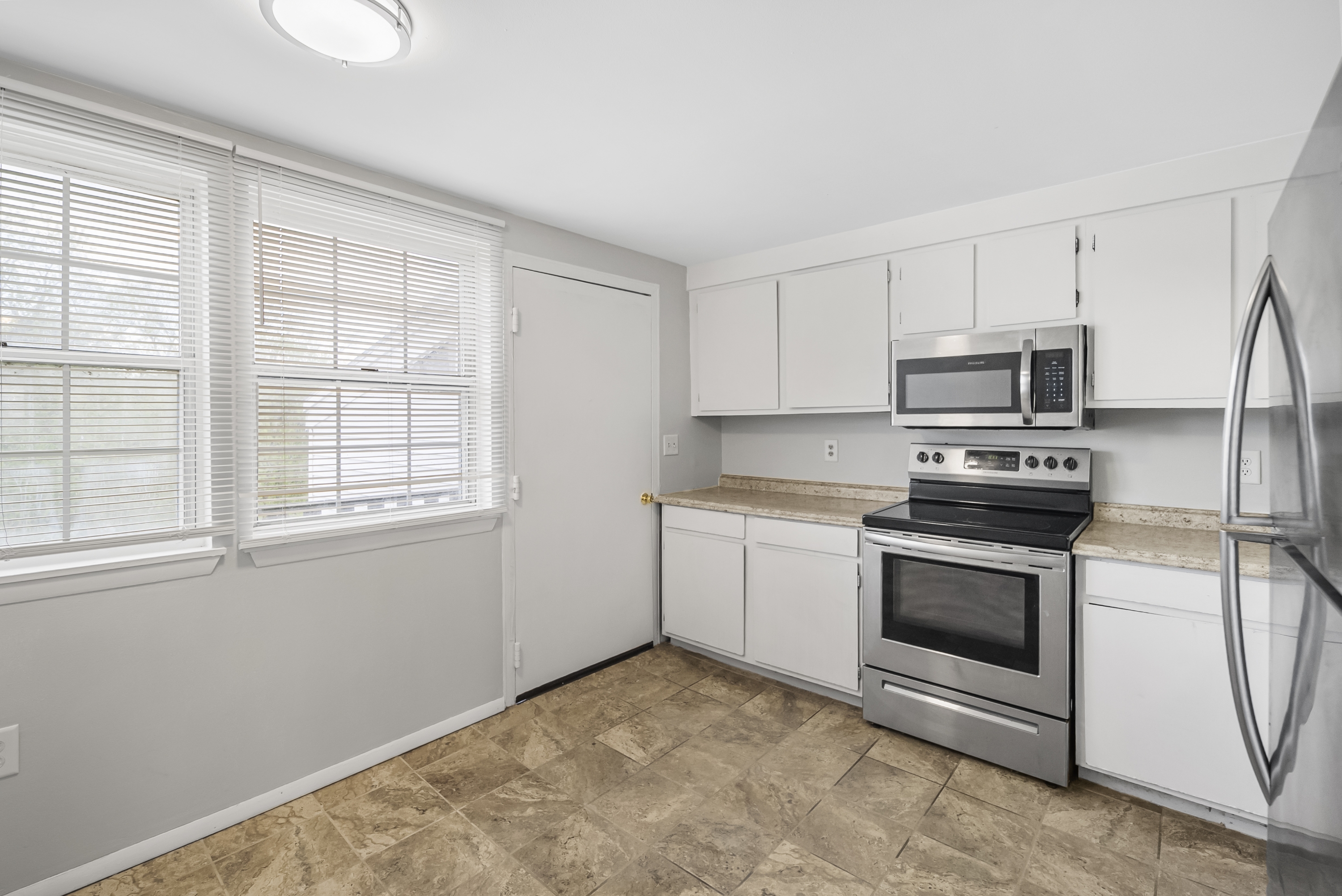 50-62 East Street - 7B